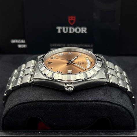 tudor portatile m06429|tudor royal dial.